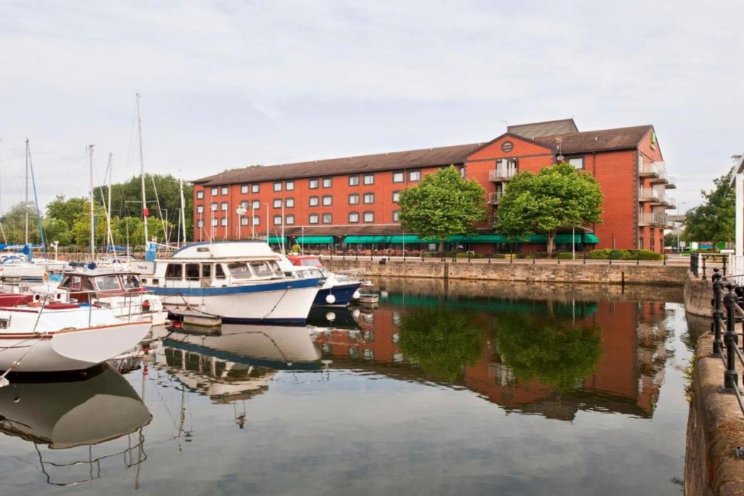 Holiday Inn Hull Marina 2/43