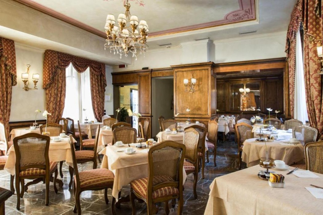 Hotel Adler Cavalieri 32/64
