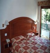 Hotel Tropical 15/56