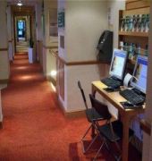 HOLIDAY INN WARRINGTON 12/32
