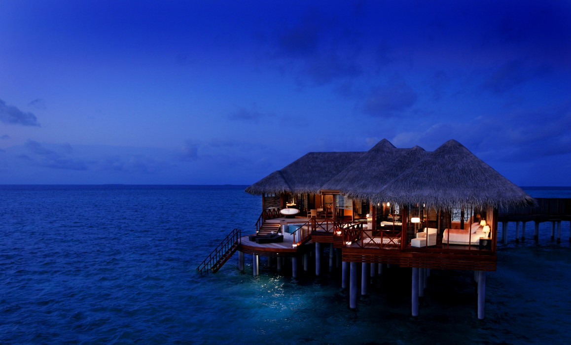 Huvafen Fushi 7/105