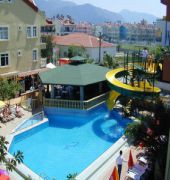Maxwell Holiday Club 15/37