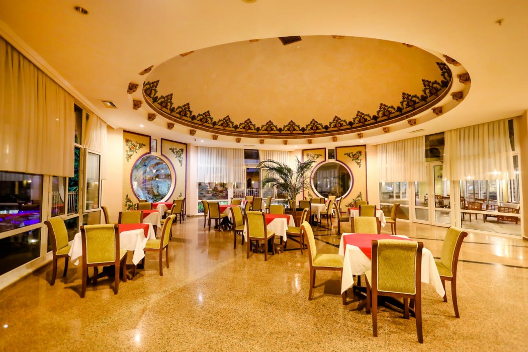 Nova Park Hotel 24/64