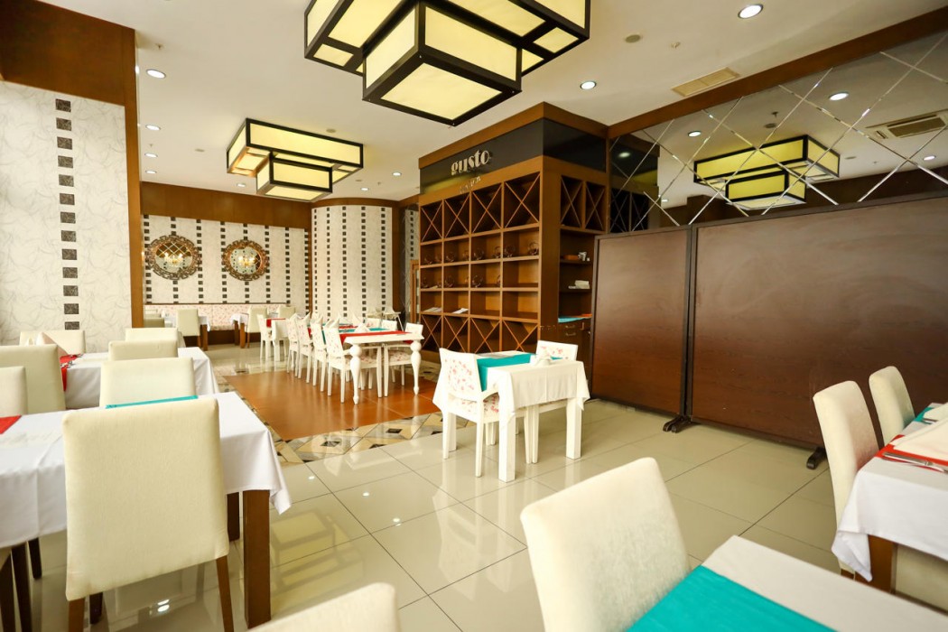 Nova Park Hotel 23/64