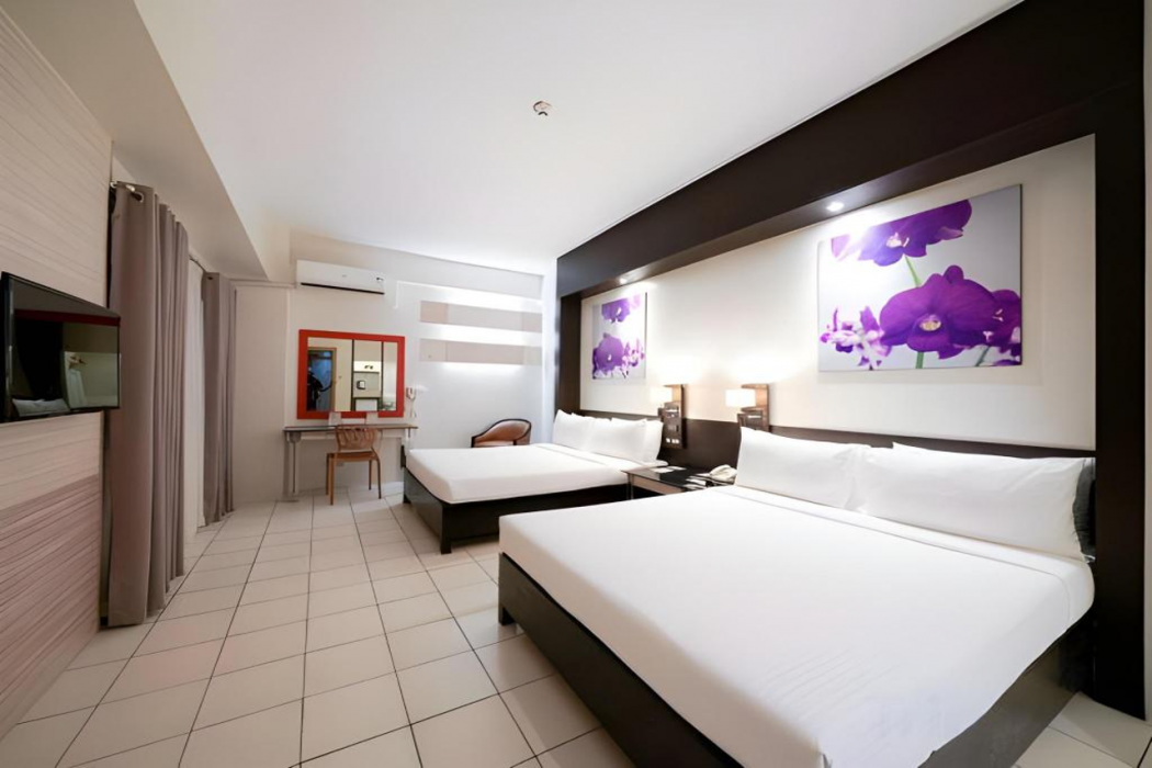 Executive Hotel Manila 12/47