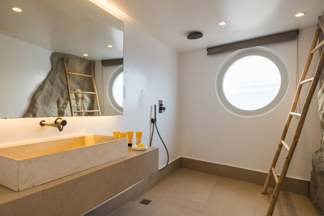 Rocabella Deluxe Suites And Spa 33/117