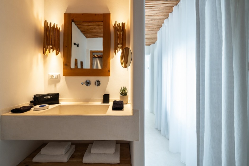 Rocabella Deluxe Suites And Spa 16/117