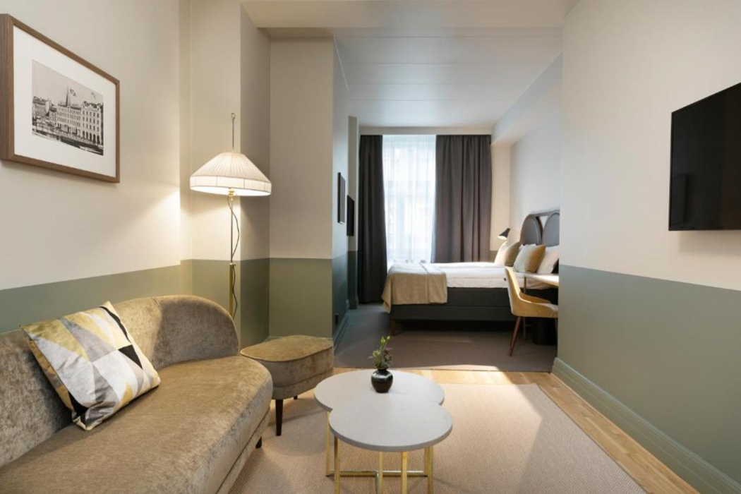 Elite Hotel Savoy 8/31
