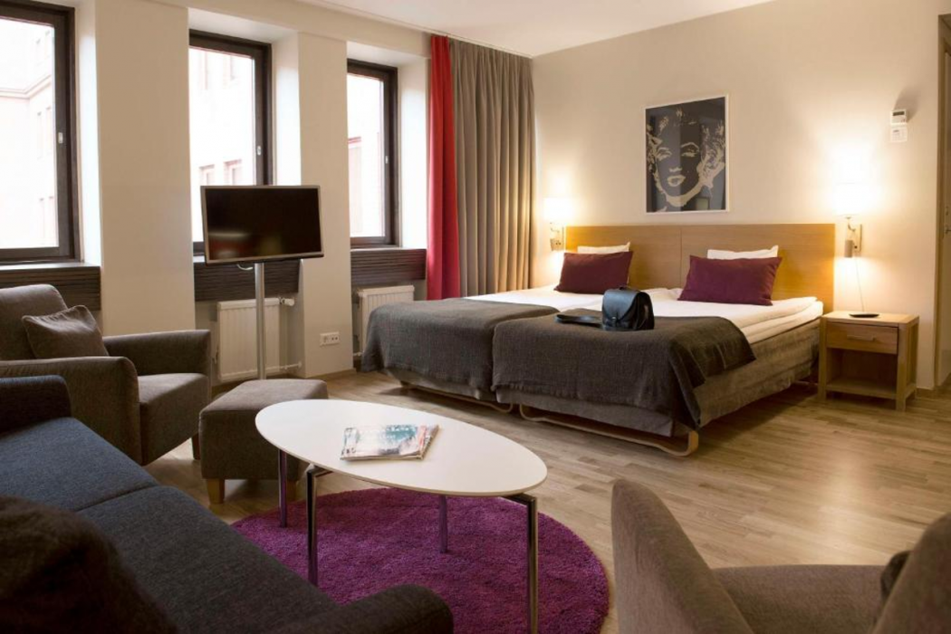 Sky Hotel Apartments Malmo City 8/19
