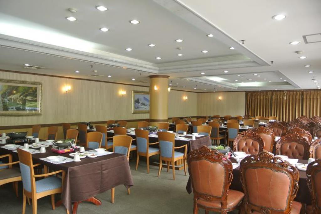 Lake Hills Hotel Songnisan 19/35