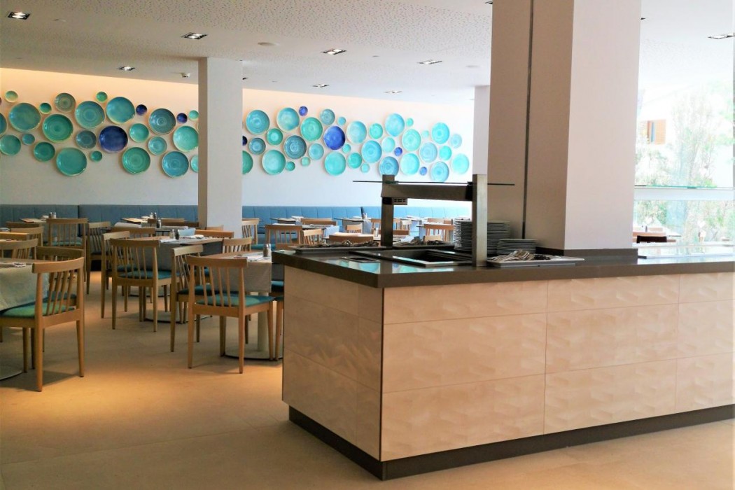 Diamant Hotel and Aparthotel 34/77