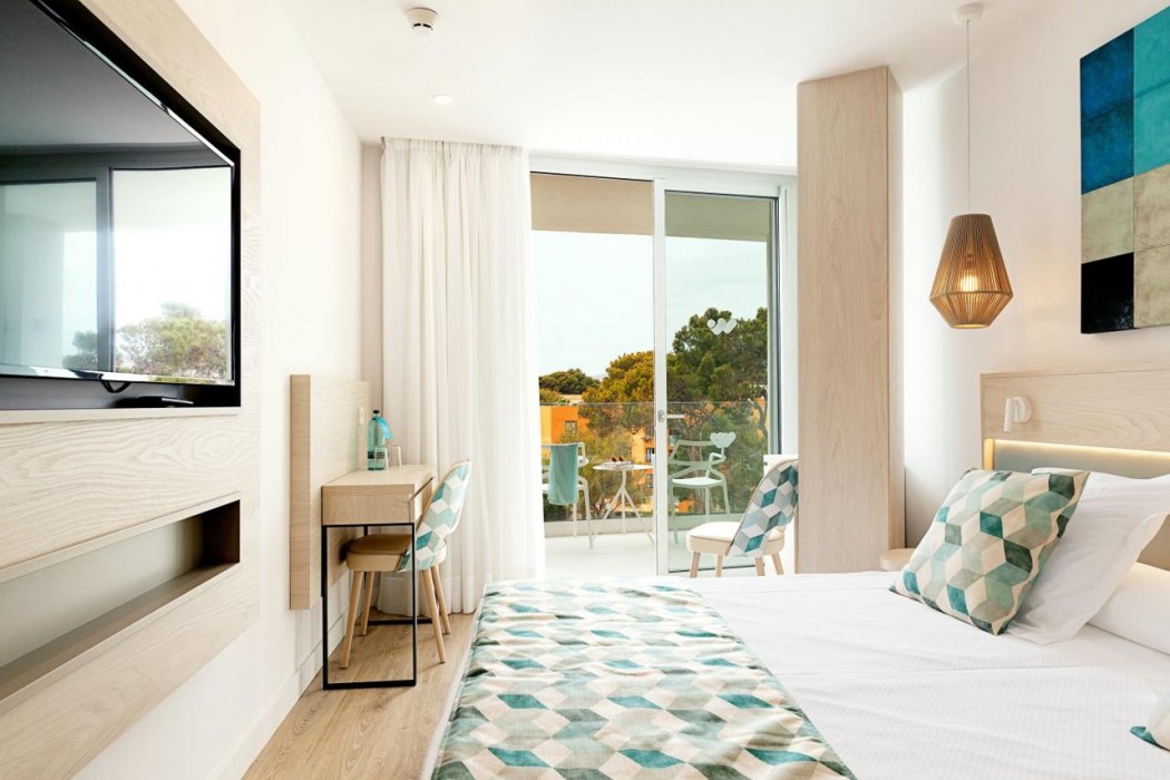 Diamant Hotel and Aparthotel 25/77