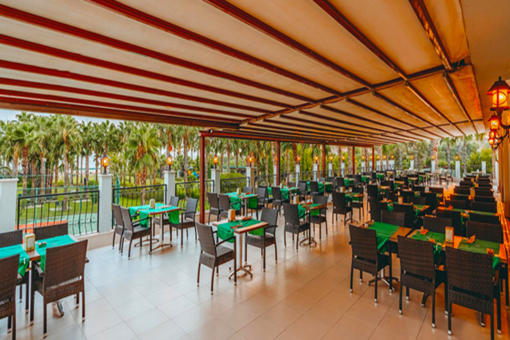 Royal Atlantis Beach 22/48
