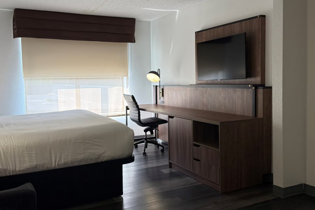 Wingate by Wyndham Indianapolis Airport-Rockville Rd 10/25
