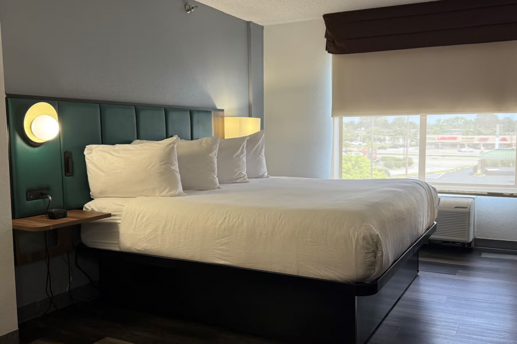 Wingate by Wyndham Indianapolis Airport-Rockville Rd 12/25