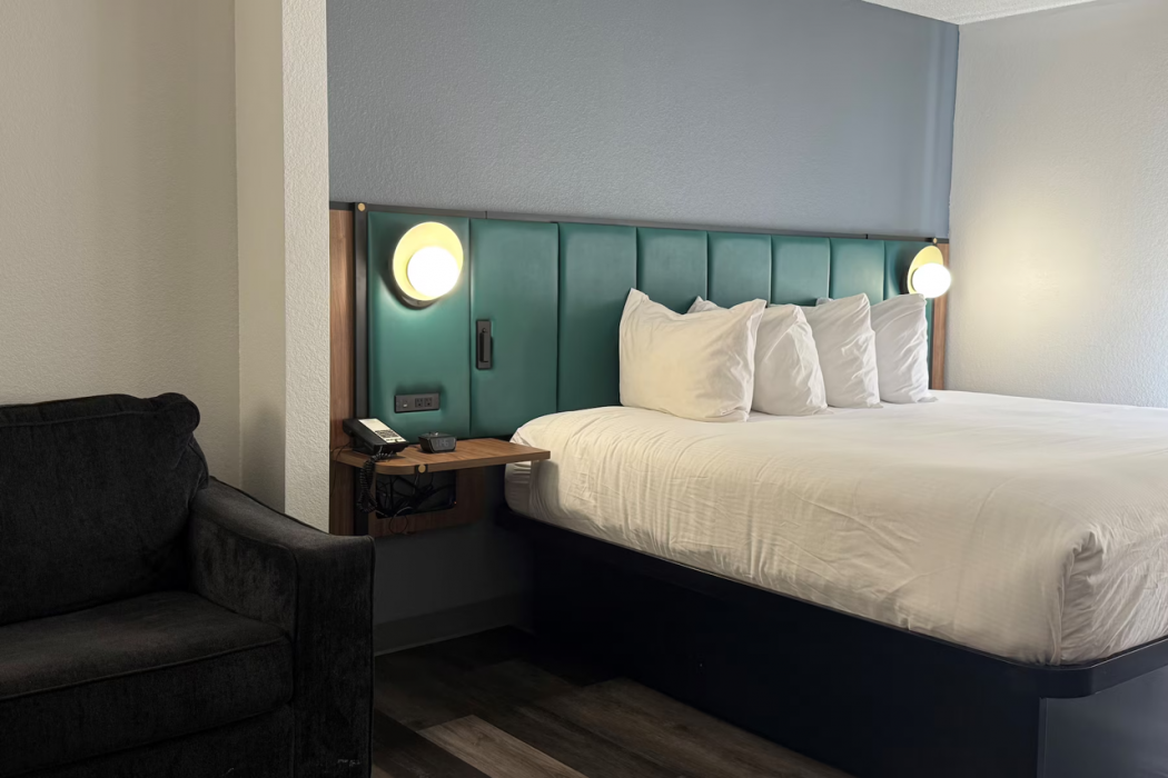 Wingate by Wyndham Indianapolis Airport-Rockville Rd 11/25