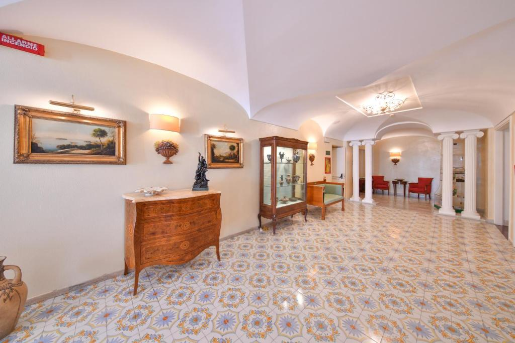 Grand Hotel Terme Di Augusto 8/55