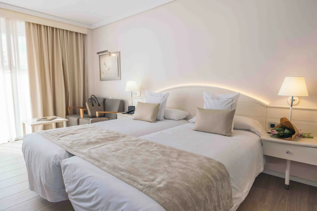 Hotel Port Salins 15/65