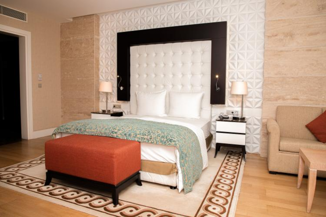 Badamdar Hotel and Residences 14/65