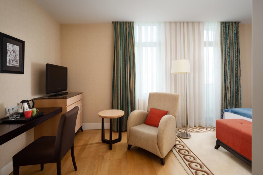 Badamdar Hotel and Residences 24/65