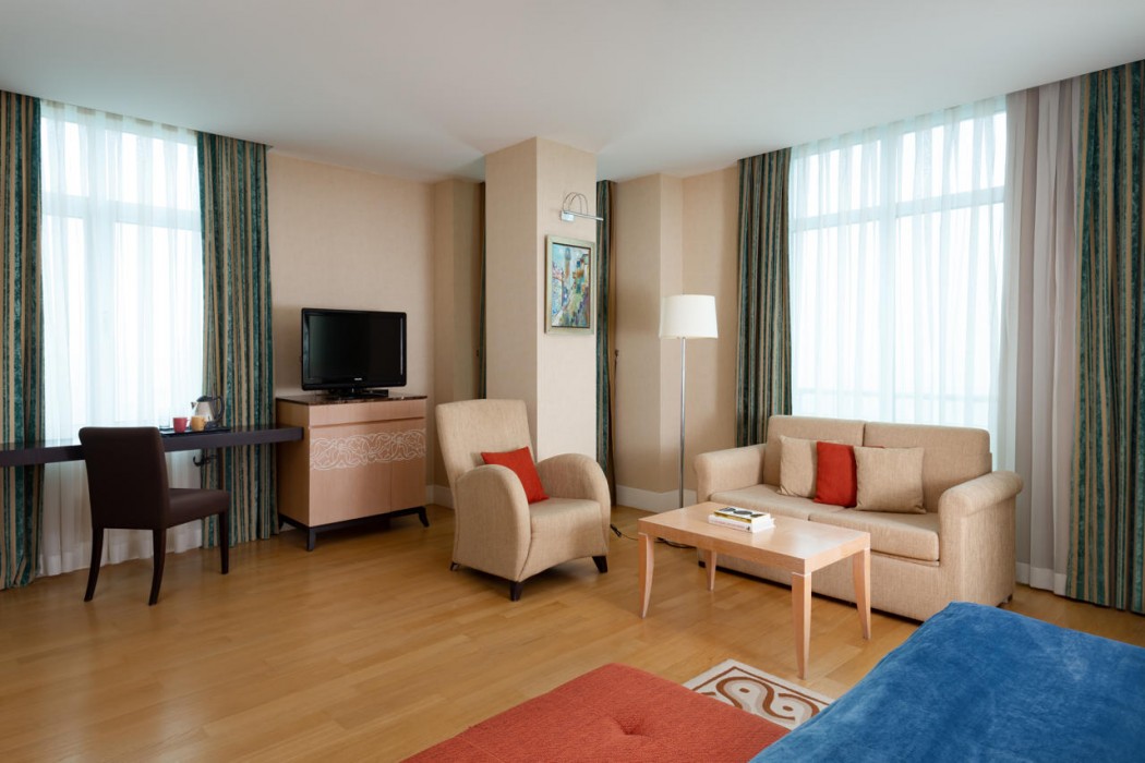 Badamdar Hotel and Residences 40/65