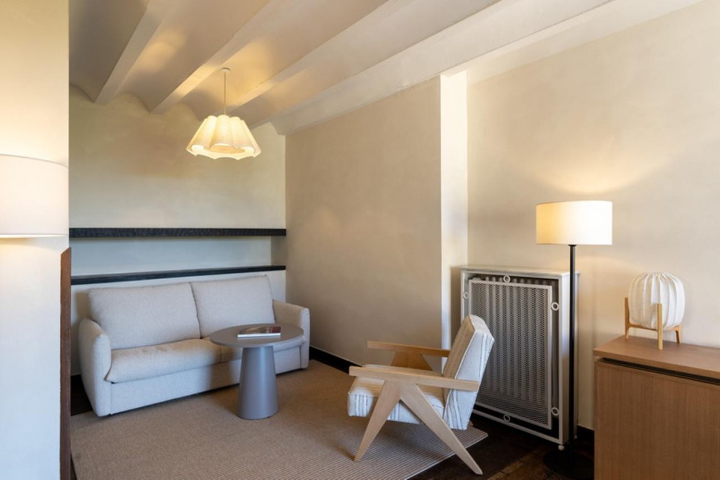 PARADOR DE SANTILLANA GIL BLAS 10/38