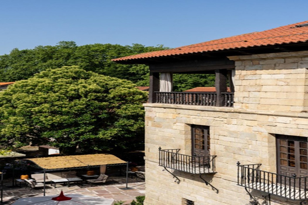 PARADOR DE SANTILLANA GIL BLAS 6/38