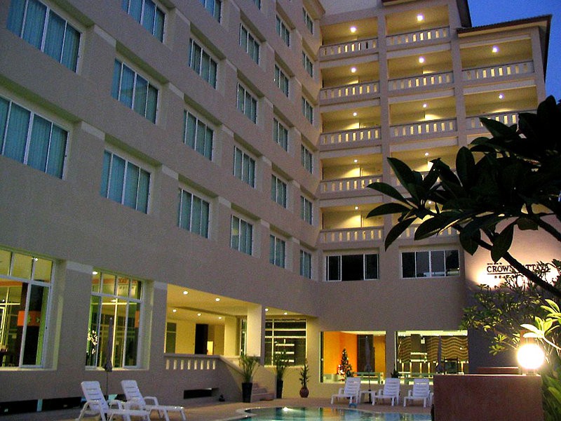 CROWN PATTAYA BEACH HOTEL 1/58
