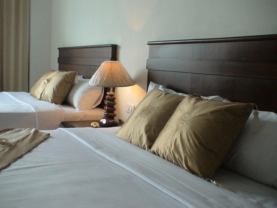 CROWN PATTAYA BEACH HOTEL 11/58