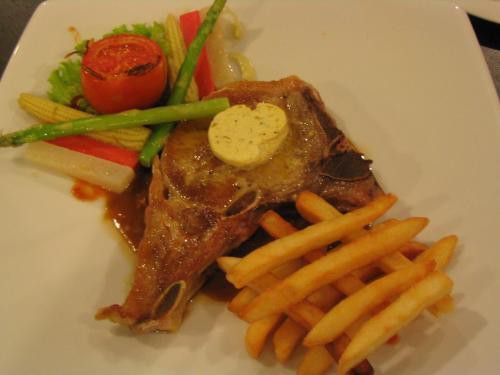 CROWN PATTAYA BEACH HOTEL 30/58