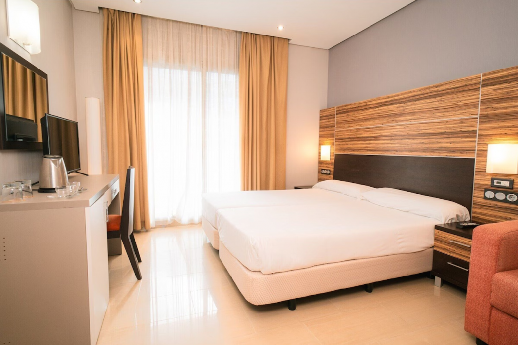 Hotel Magic inn 13/60