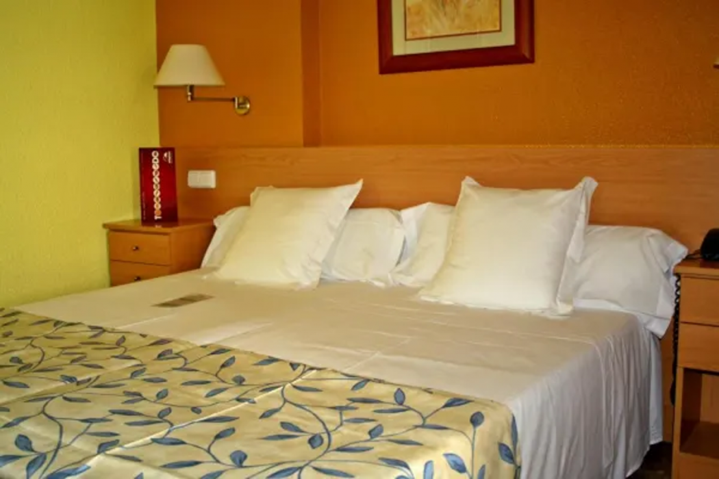 Hotel Montreal 9/37