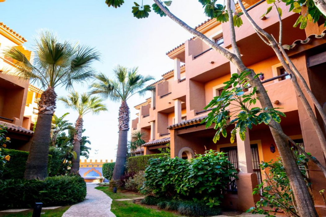 Aparthotel La Espadana in ROTA