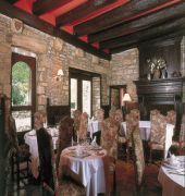 HOSTELLERIE ABBATIALE 22/55