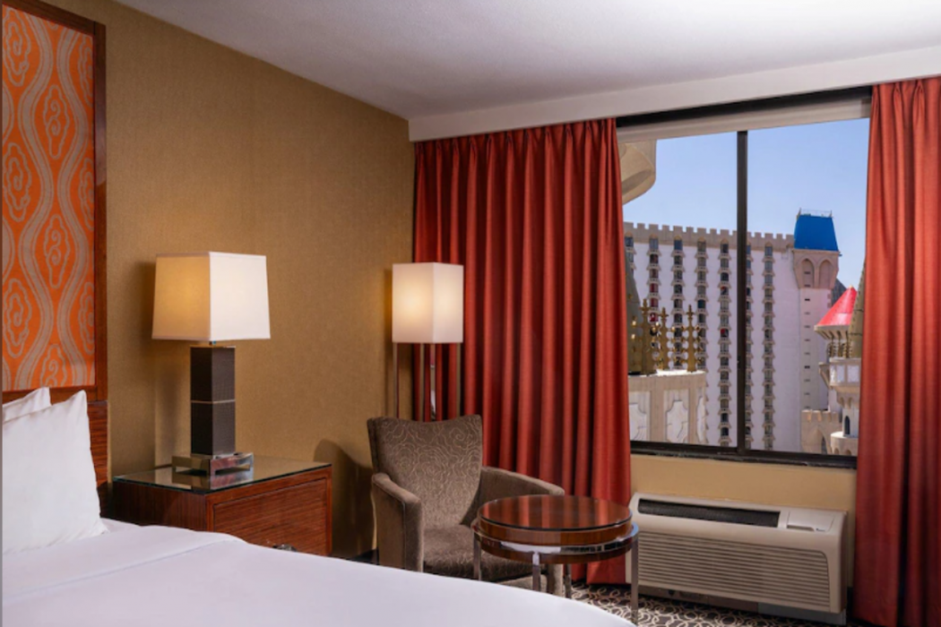 Excalibur Hotel and Casino, Paradise 20/45