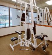 Holiday Inn Express & Suites Jacksonville SE- Med Ctr Area 24/55