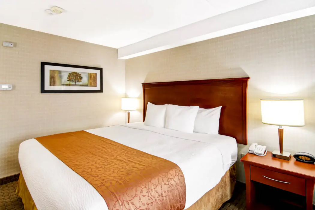 Quality Inn Kitchener, ON 2/11