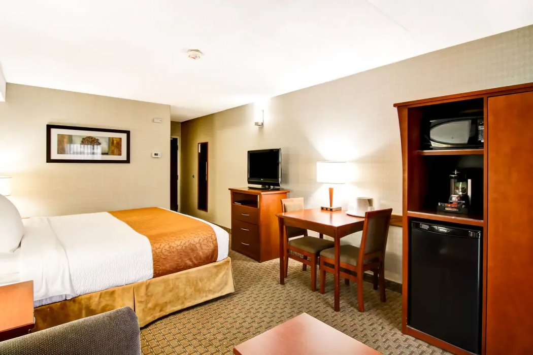 Quality Inn Kitchener, ON 8/11