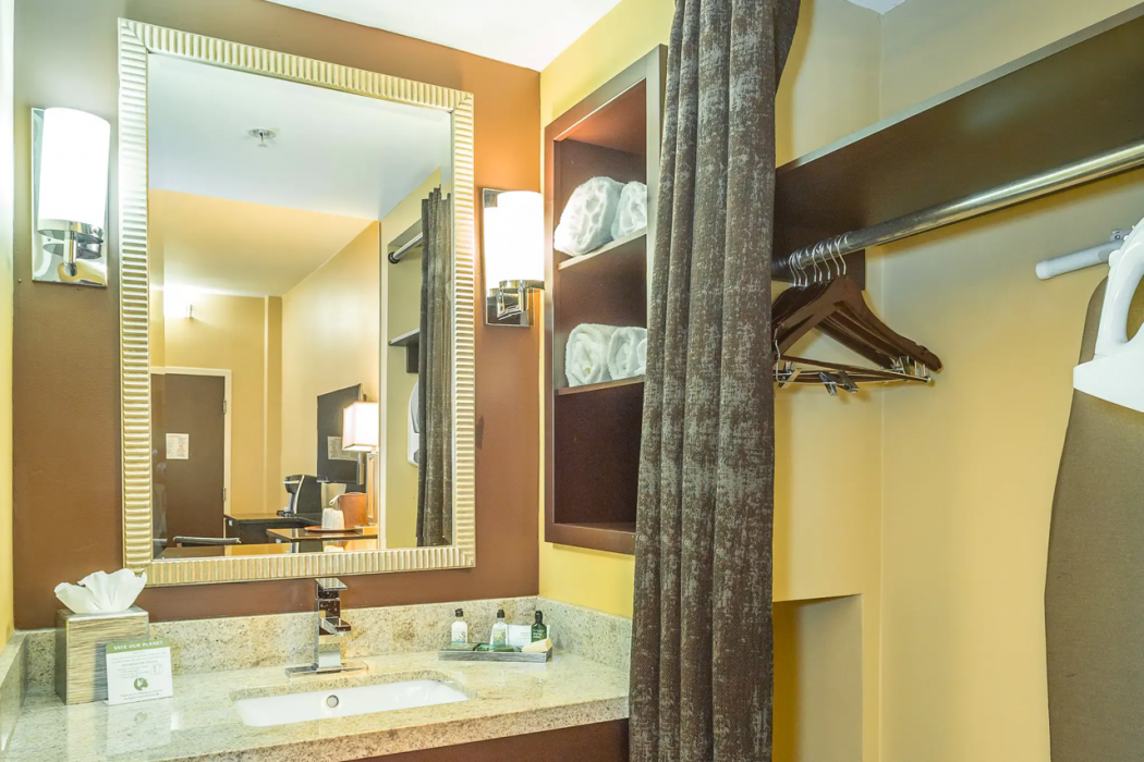 Inn at the Peachtrees, an Ascend Collection Hotel 12/39