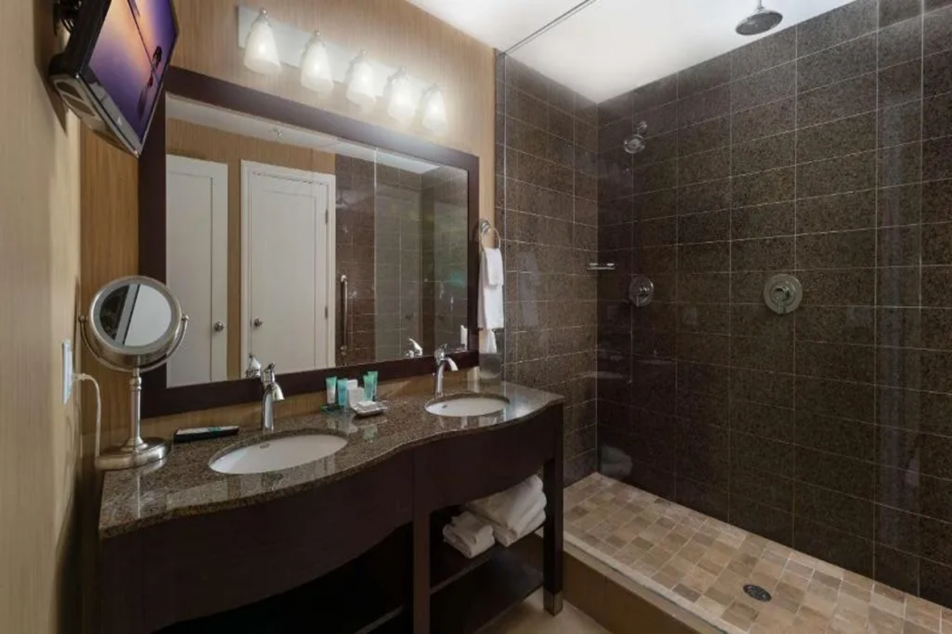 Prestige Oceanfront Resort, WorldHotels Luxury 12/32