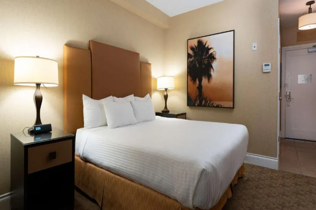 Prestige Oceanfront Resort, WorldHotels Luxury 9/32