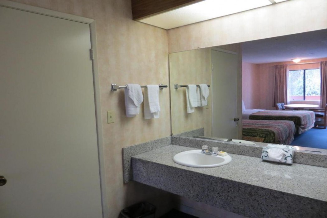 Grand Park Inn Anaheim Maingate 11/17