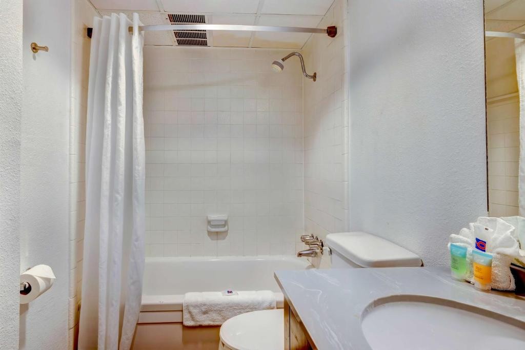 Motel6 Arlington, TX - Entertainment District 22/34