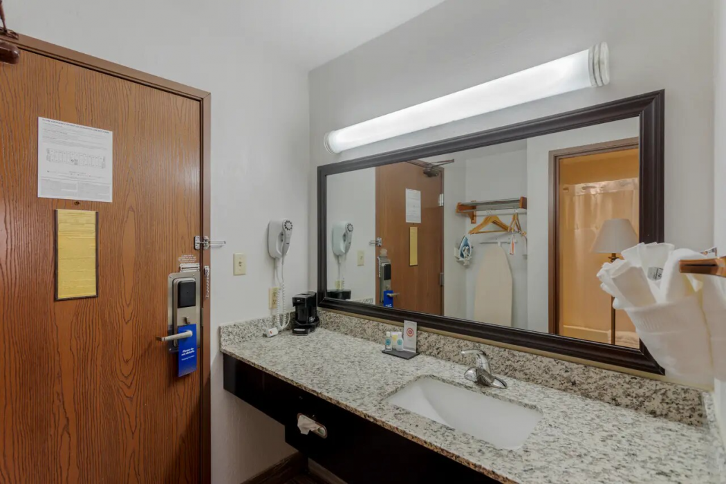 Comfort Inn & Suites Brentwood - Nashville 11/32