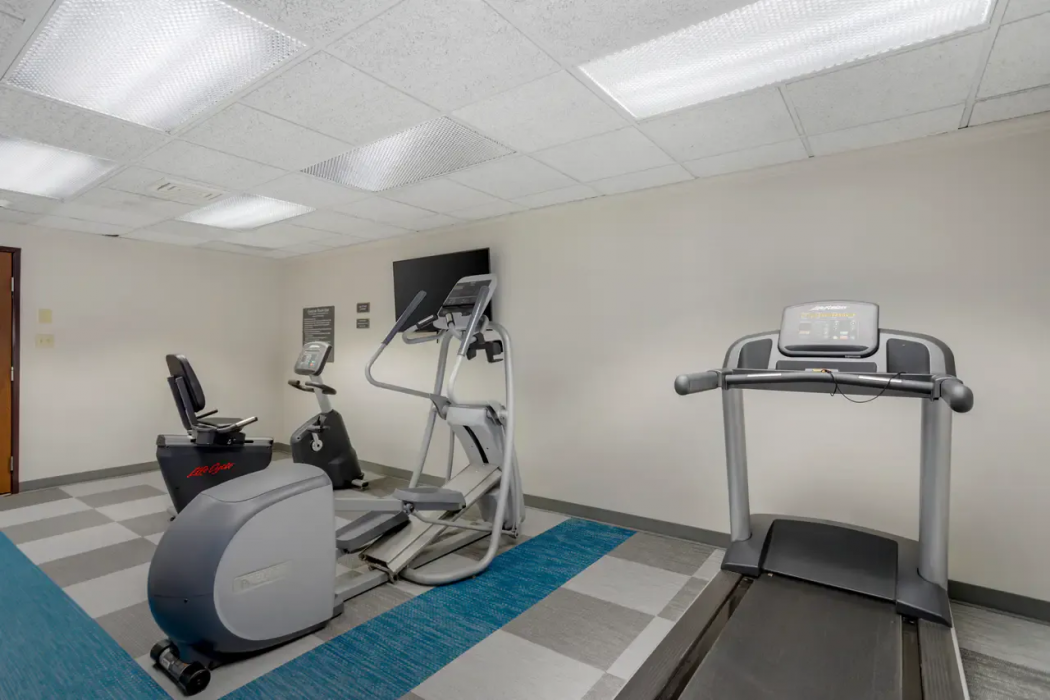 Comfort Inn & Suites Brentwood - Nashville 16/32