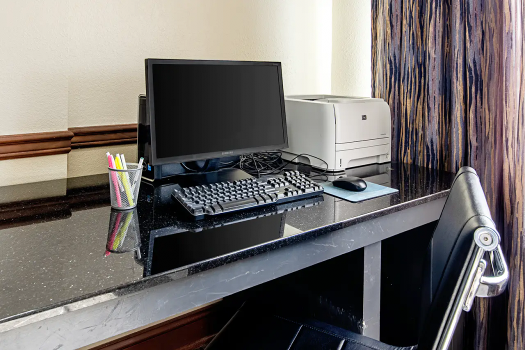 Quality Inn & Suites Bristol North 17/32