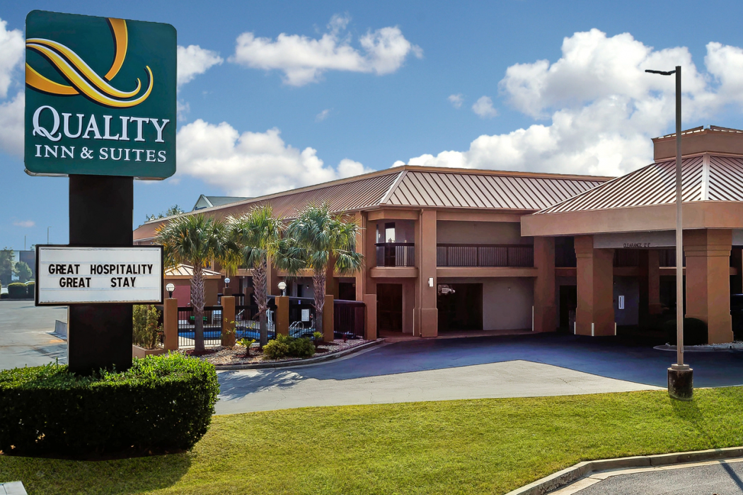 Quality Inn & Suites near Robins Air Force Base 3/21