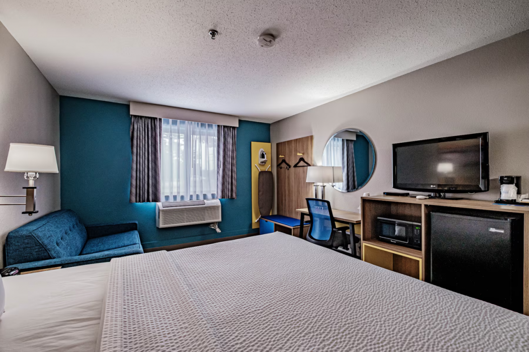 Days Inn by Wyndham Brunswick Bath Area 9/59