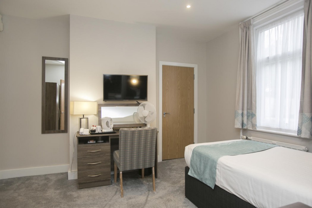 Marsham Court Hotel 44/78