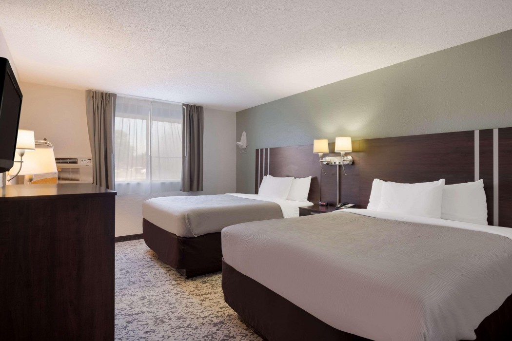 Quality Inn Hall Of Fame 19/33